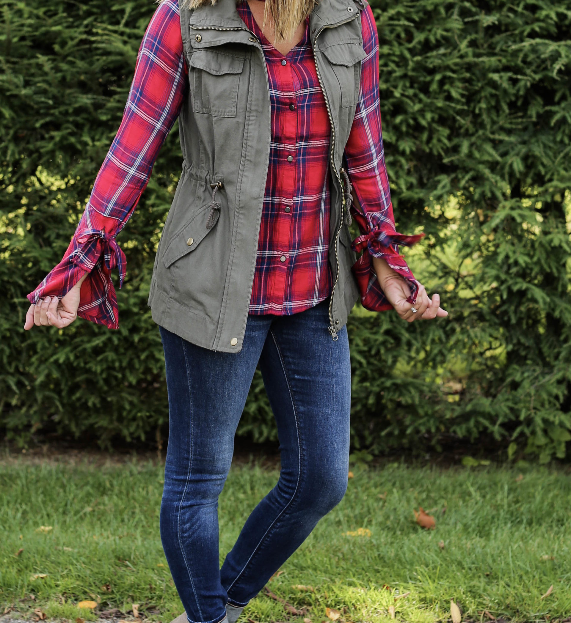 7 Ways To Style A Utility Vest - Living 