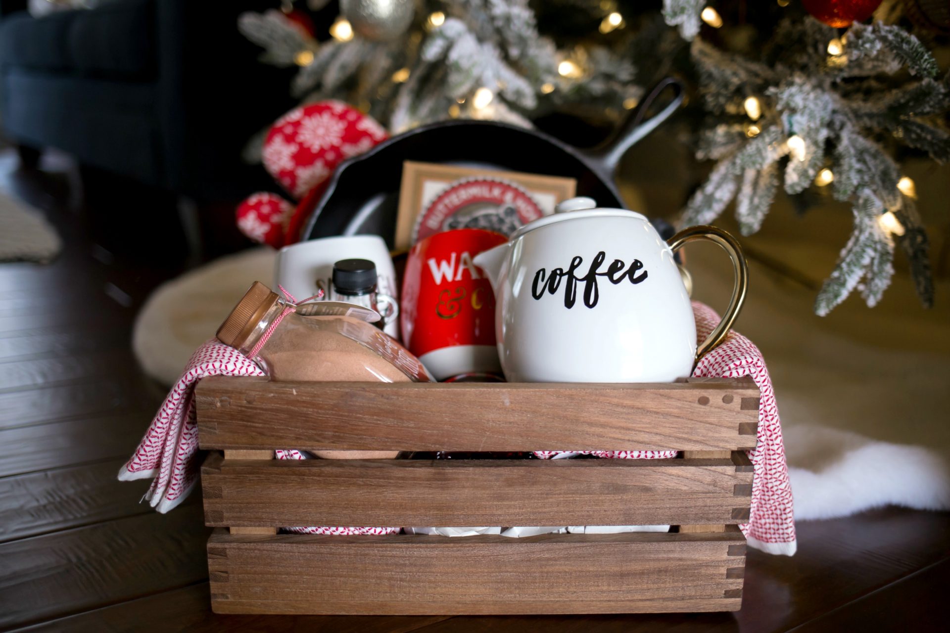 gift baskets & hostess gifts // 6 thoughtful gift ideas that are