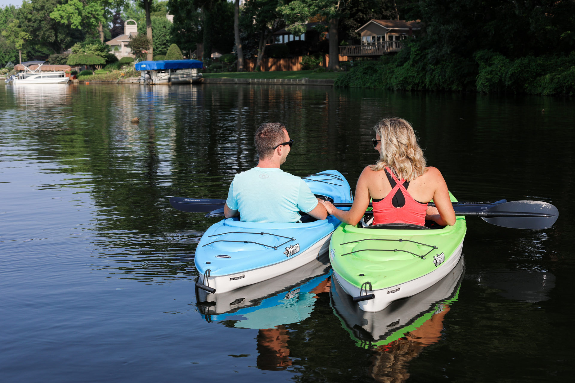 kayaking couple