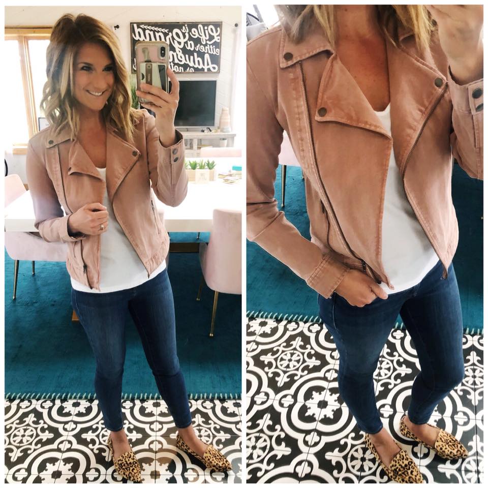 How to style a blush jacket // What to wear with leopard flats // What to wear with a moto jacket // Cute and flattering outfit for Spring