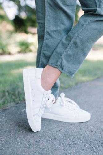 How to Style White Sneakers for Summer - Living in Yellow
