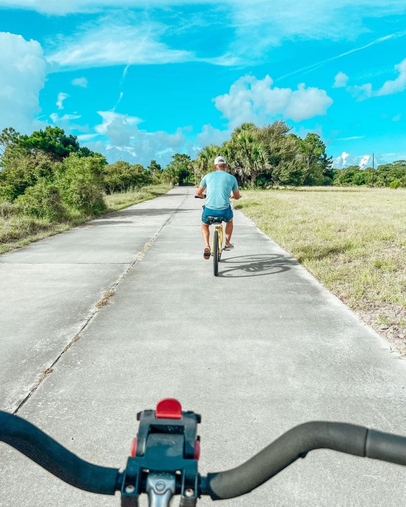 Jekyll Island, Living in Yellow