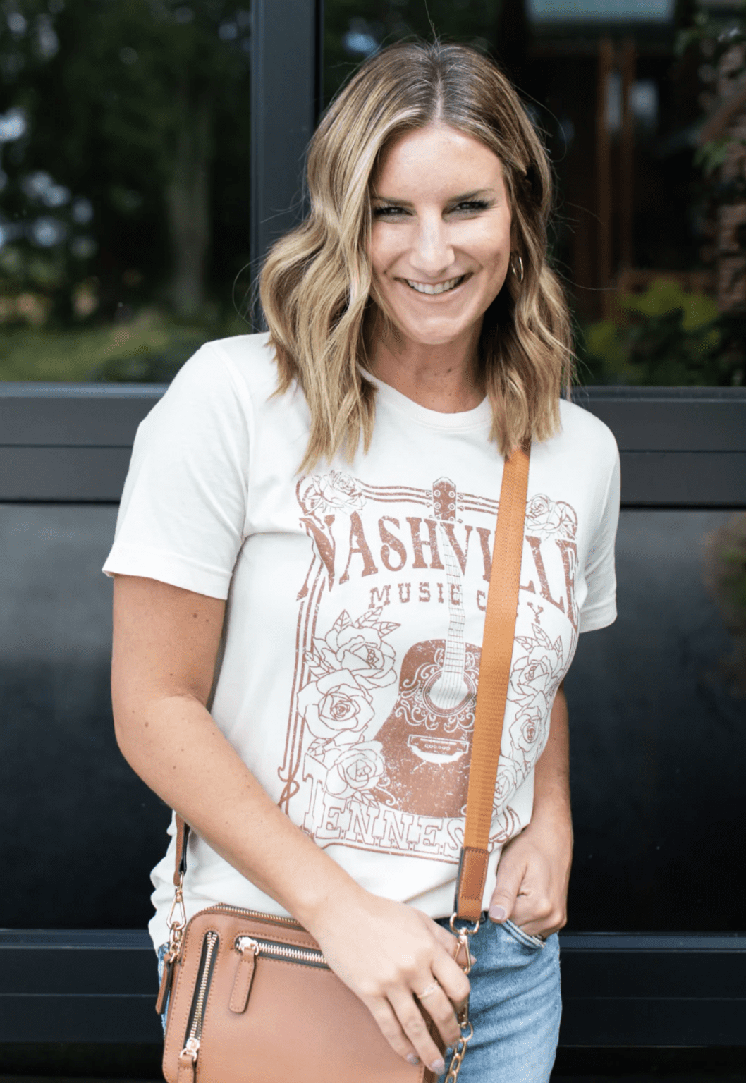 What To Wear To Nashville Living in Yellow