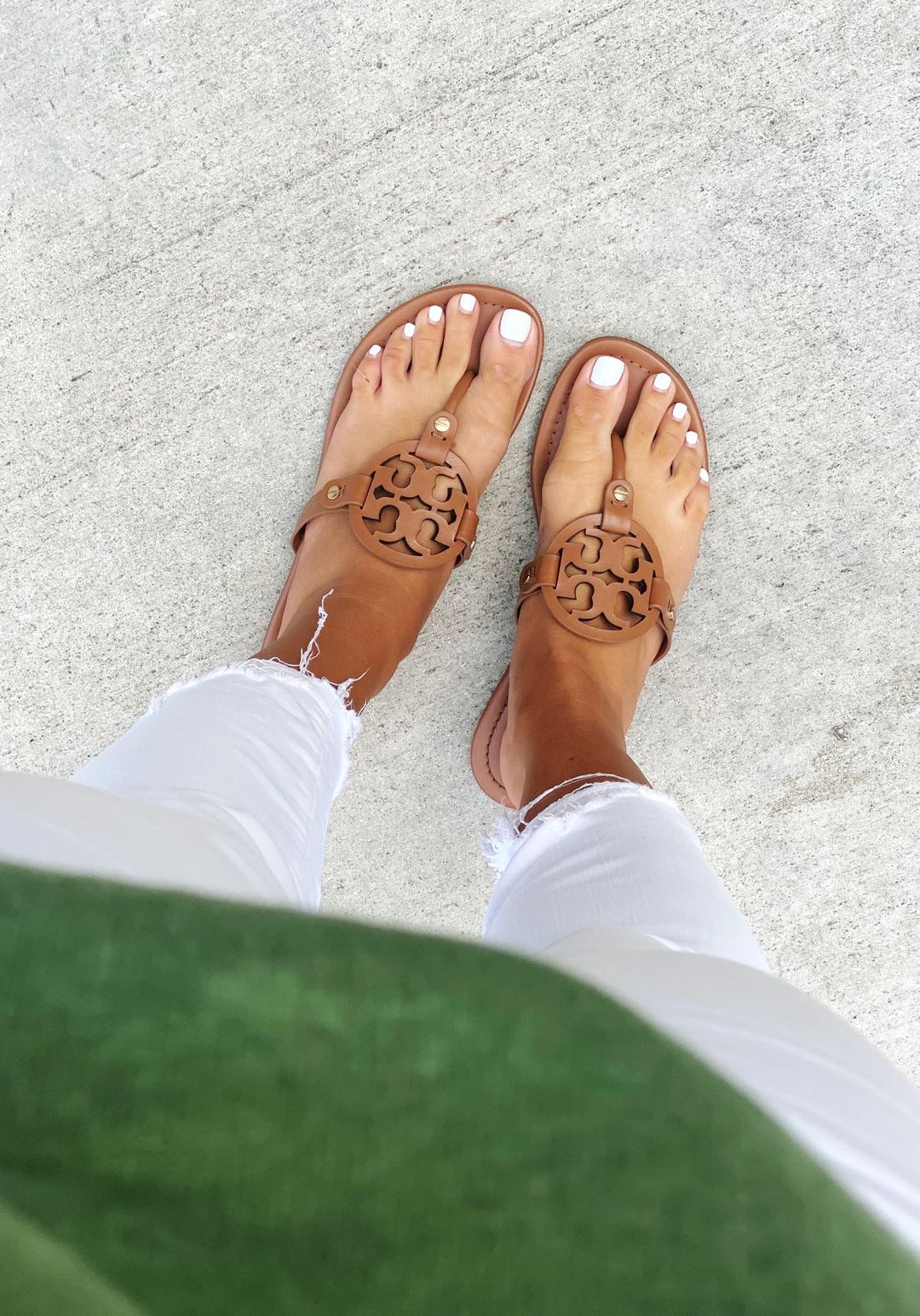 20+ Ways To Style Tory Burch Miller Sandals - Living in Yellow
