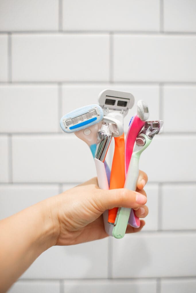 The Official "No Razor Burn" Guide Living in Yellow