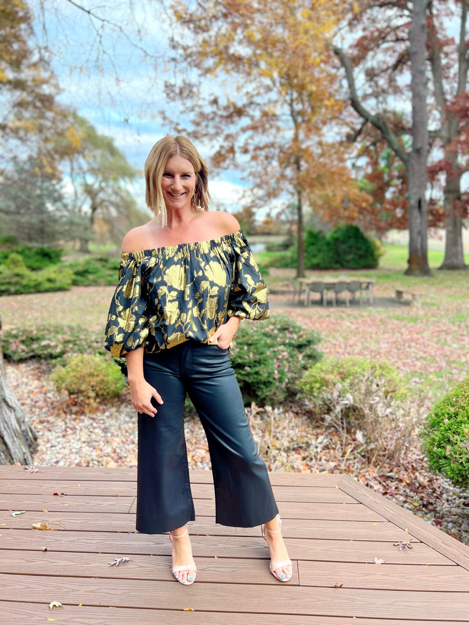 5 Festive Looks For This Holiday Season Living in Yellow